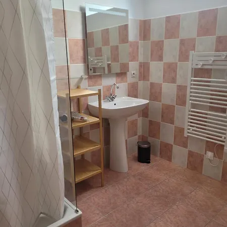 Panzió La Nouette *